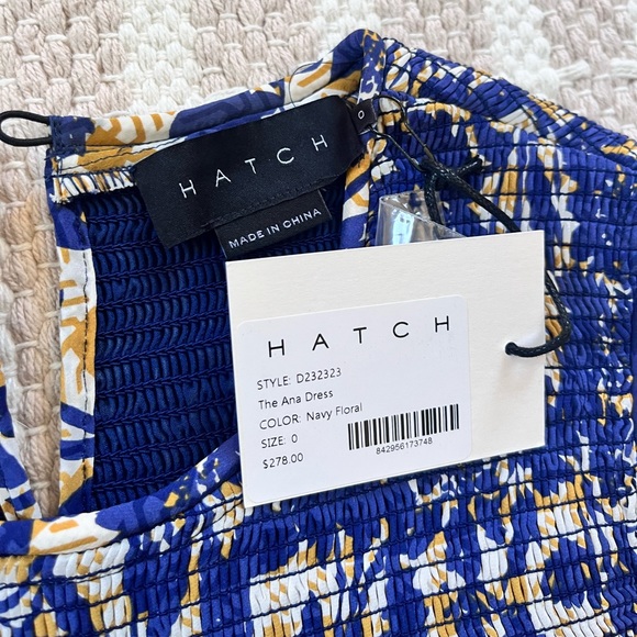 Hatch Dress - Picture 2 of 3